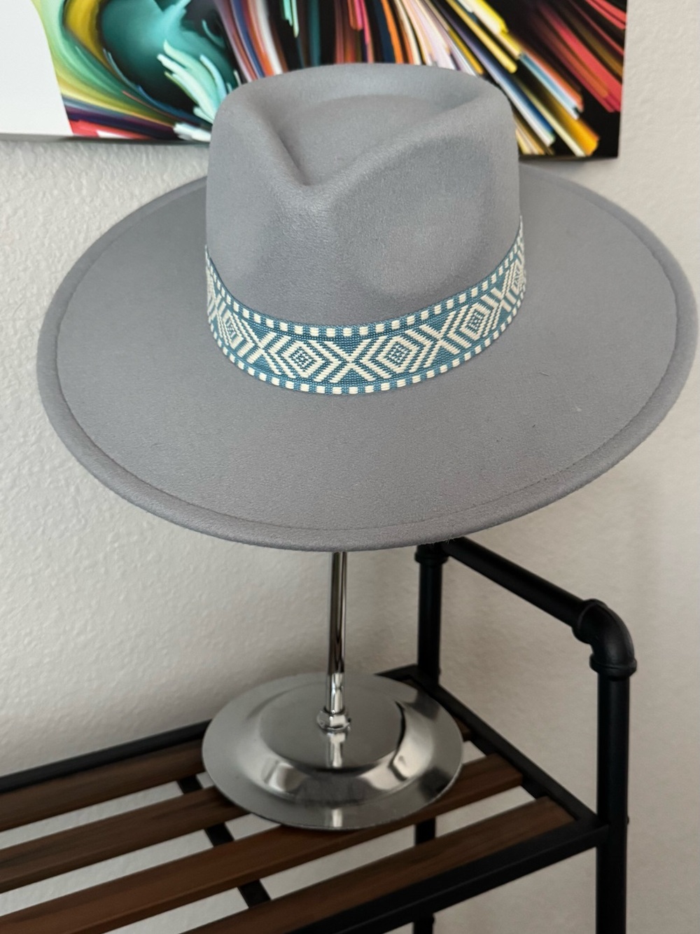 Classic Gray Felt Wide-Brim Fedora with Patterned Band